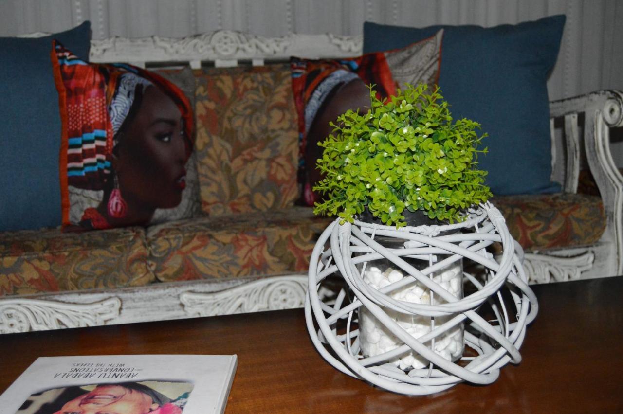Lu'S Guest House Paarl Luaran gambar